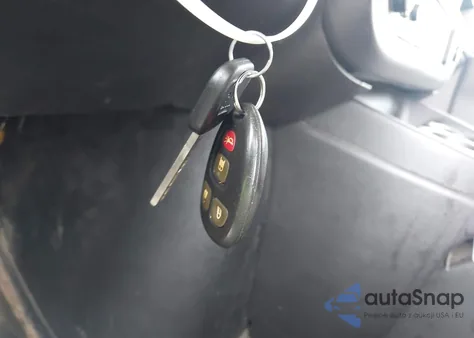 2018 Chevrolet Express 2500 Work Van z USA, uszkodzony, nr VIN 1GCWGAFP3J1336995